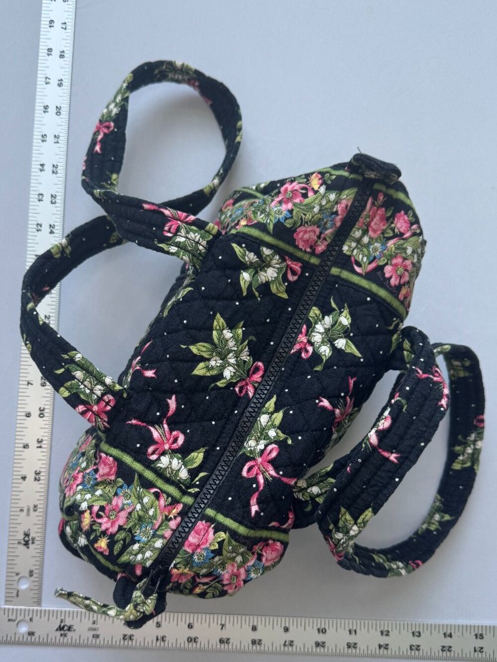 Vintage Vera Bradley New Hope Barrel Bag & Sunglasses Case Set - Picture 3 of 9